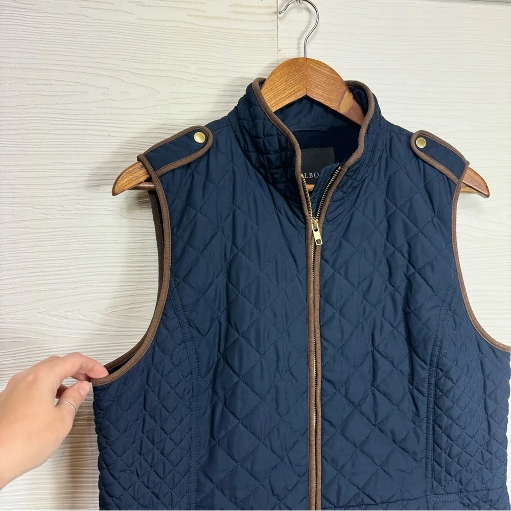 Talbots Dark Navy Quilted Vest w/Gold Accents‎ Zip Front Size Large